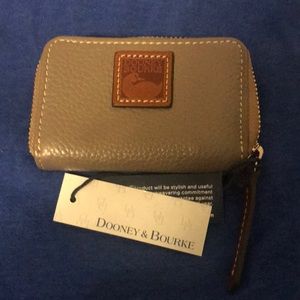 Dooney and Bourke wallet